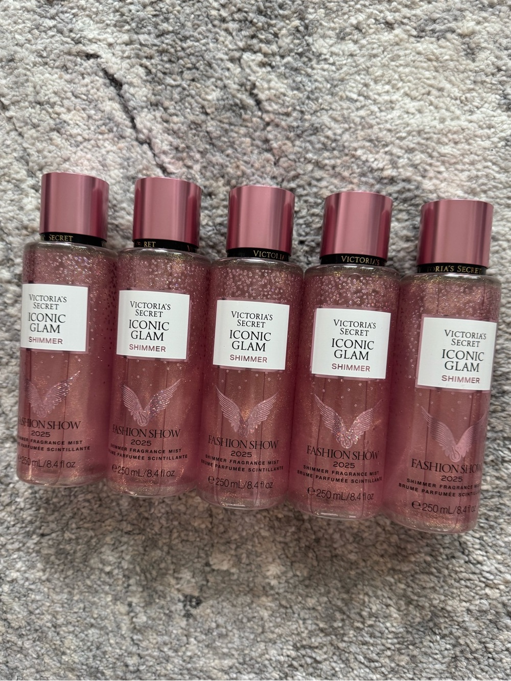 Victoria Secret- iconic glam shimmer fragrance mist